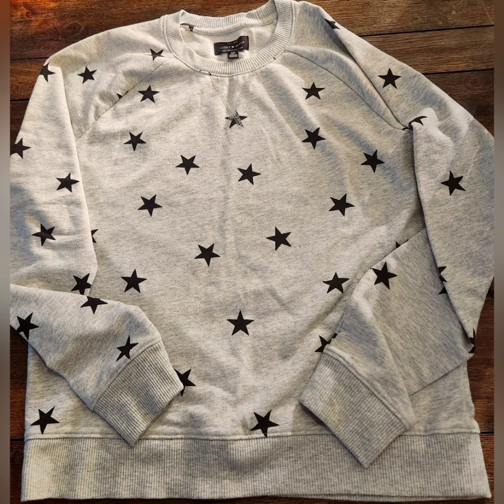 4 for $20/Lucky Brand Women's Sweatshirt with stars, Size small